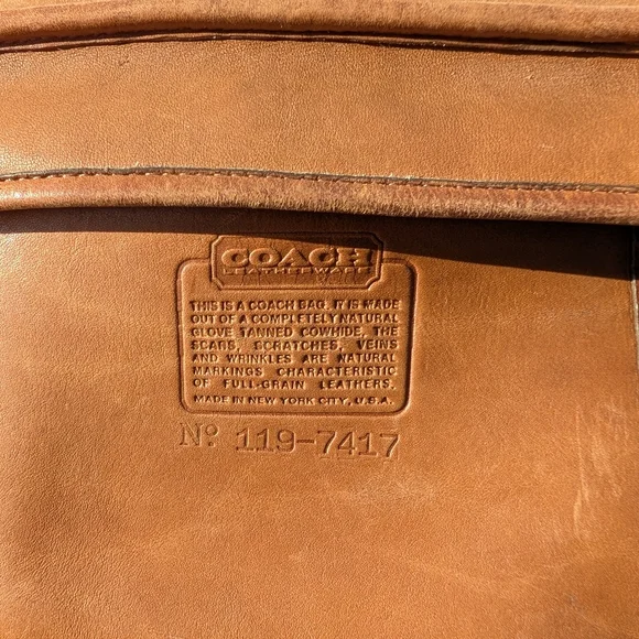 Rare Vintage Coach NYC Jumbo Flight bag In Tabac